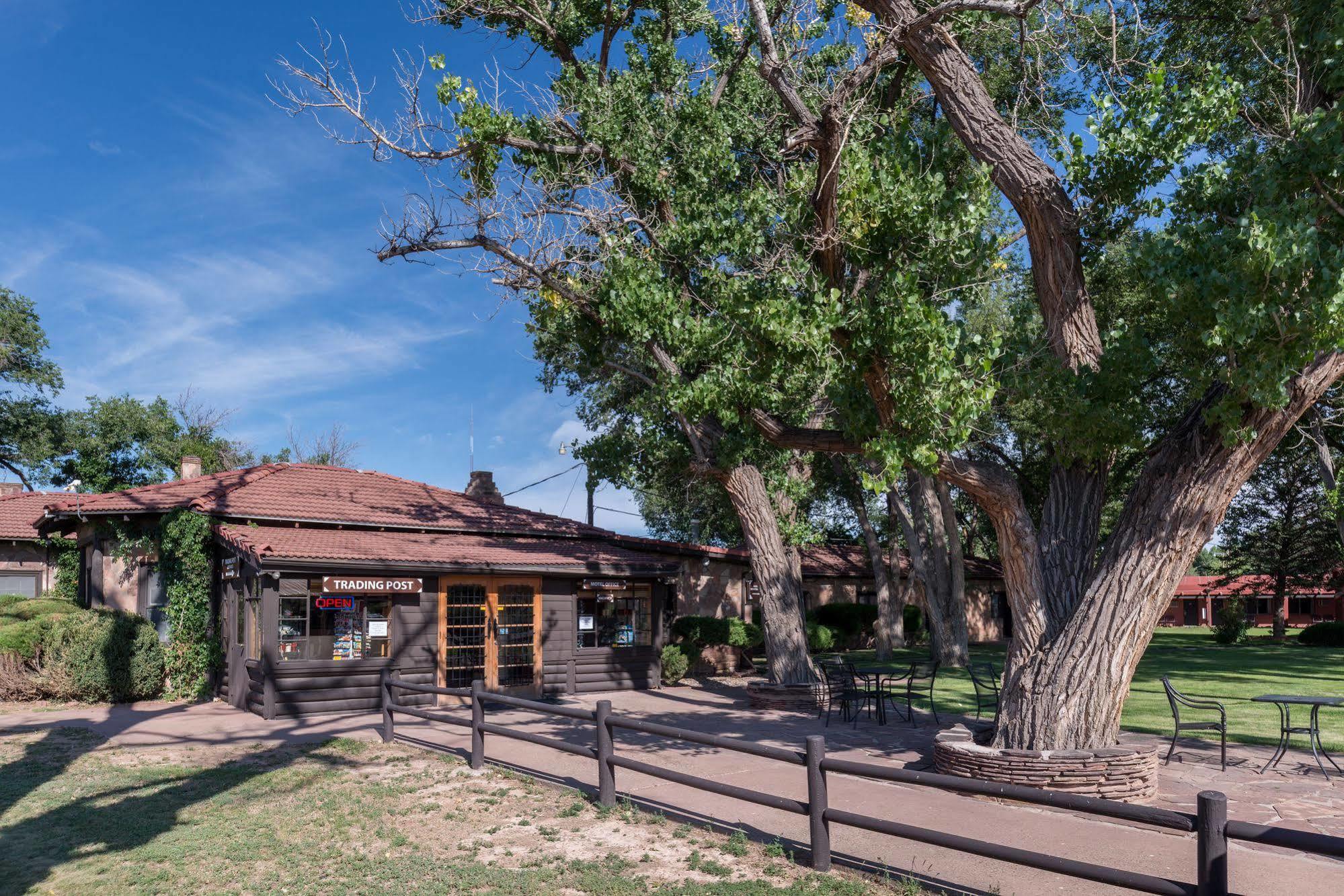 Thunderbird Lodge Chinle Exterior foto